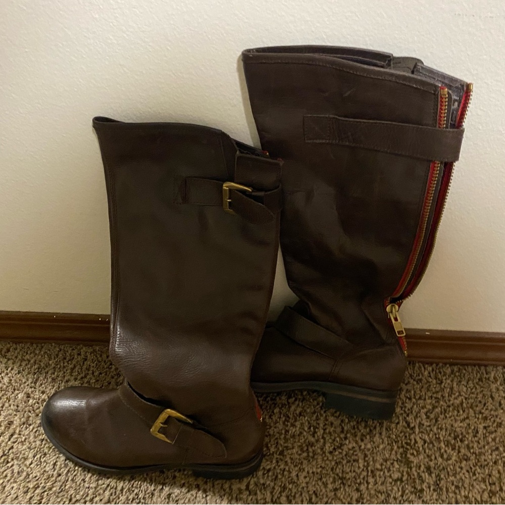 Steve Madden boots new never worn.